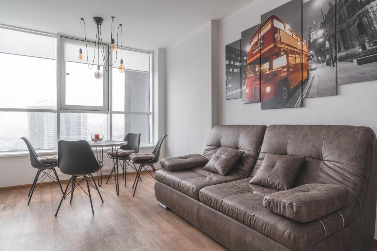 In The Sky Apartment Киев Екстериор снимка