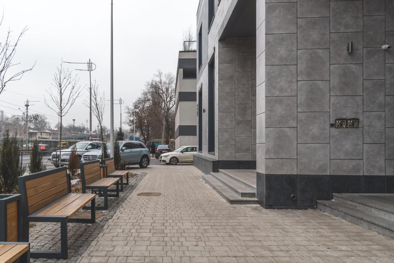 In The Sky Apartment Киев Екстериор снимка