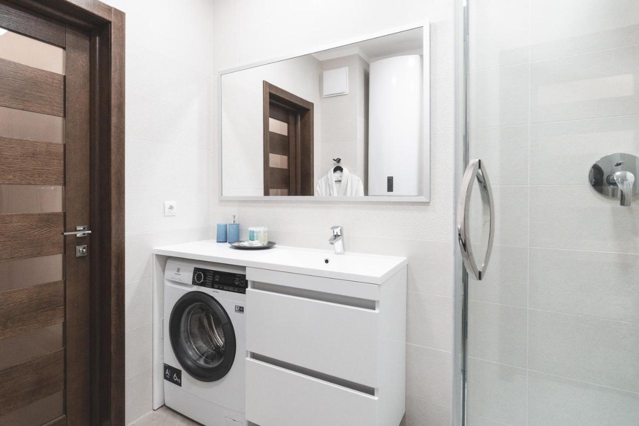 In The Sky Apartment Киев Екстериор снимка