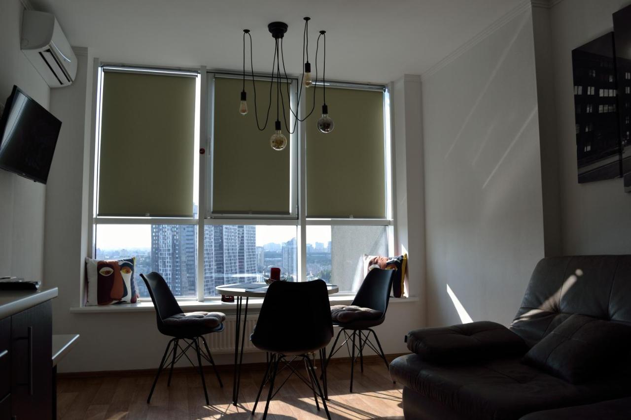 In The Sky Apartment Киев Екстериор снимка